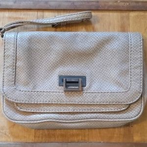GAP clutch